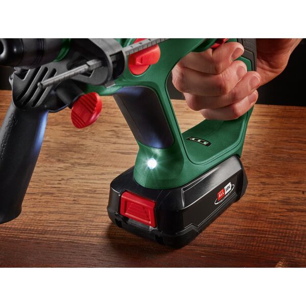 Młotowiertarka Bosch UniversalHammer 18V