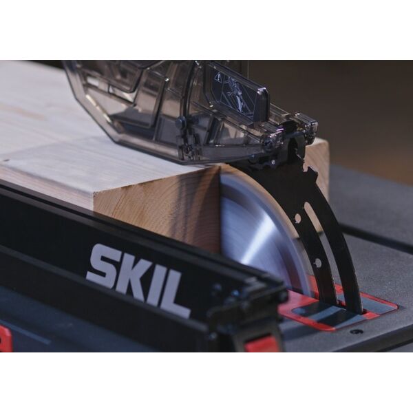 SAW TABLE 1330AA 210MM 2000W