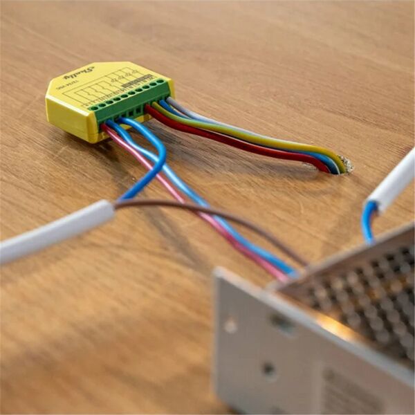 Shelly Shelly Relais "Plus RGBW PM" WLAN Bluetooth LED Lichtcontroller Unterputz 13565958 3800235265635