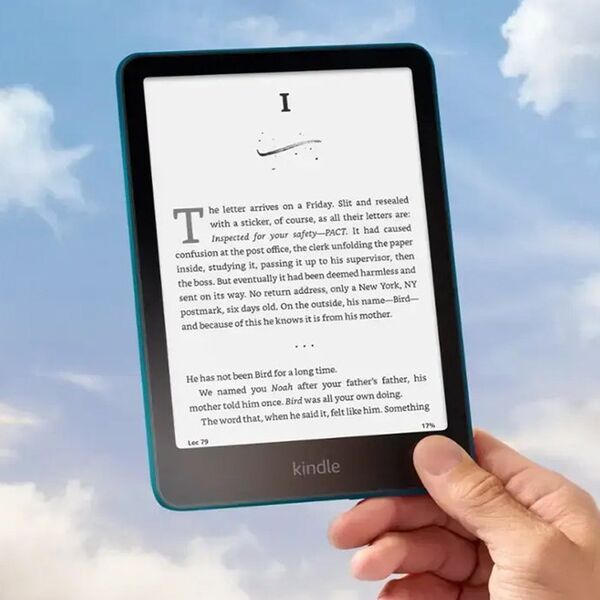 Ebook New Kindle Paperwhite (12th Generation) - 2024 release 7 glare-free 16GB Wi-Fi (Ad-supported) Jade