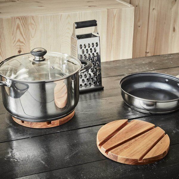 Scandinavian Home Bordskåner grafisk HOME - Ø: 20cm x H: 2cm - Akacie - Træ 14050539 7350000770414