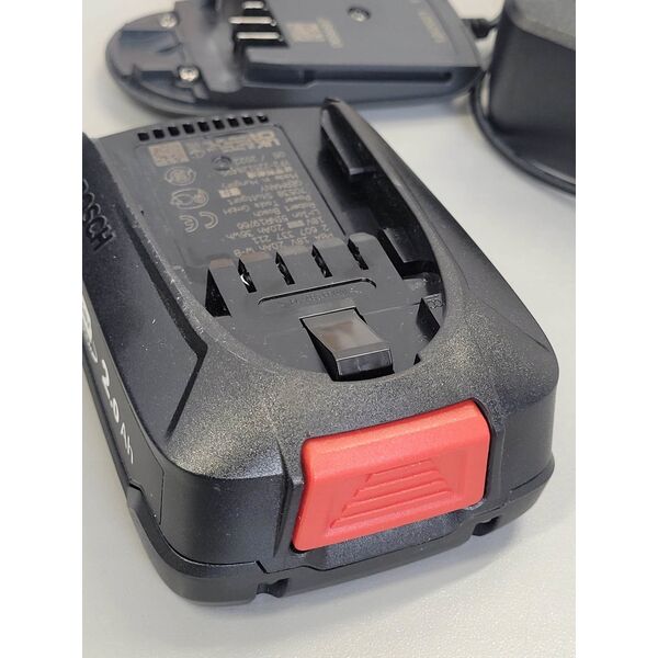 BOSCH. BATTERY 18V 2.0Ah + CHARGER AL18V-20