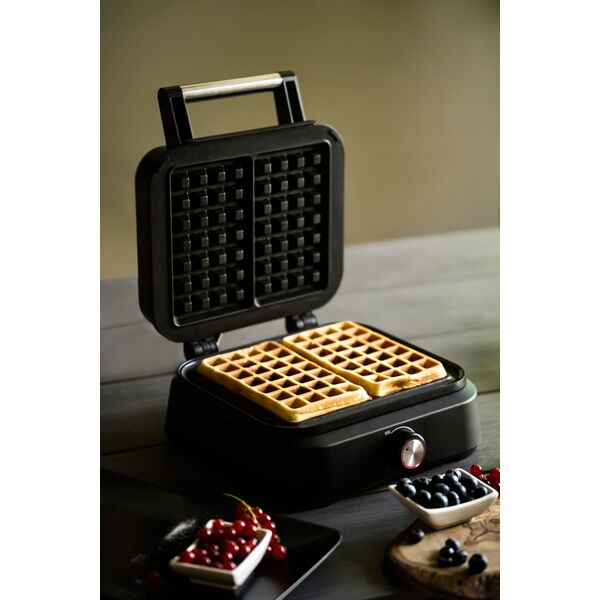 Waffle maker MPM PSC-130/B