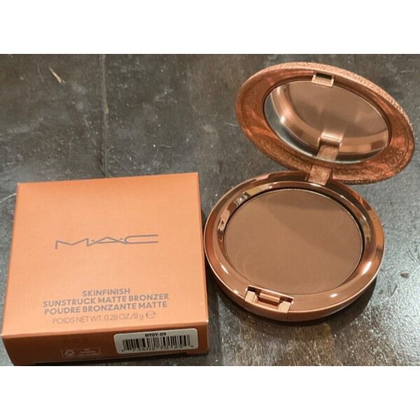 MAC MAC, Skinfinish Sunstruck, Radiant Finish, Bronzer Compact Powder, Πιο Πλούσιο Χρυσό, 8 g για γυναίκες 14240190 773602701254