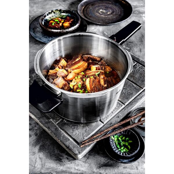 Fissler Fissler Vitaquick Premium 4.5l Pressure Cooker 22cm