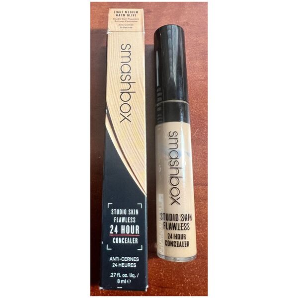 Smashbox, Studio Skin Flawless, Liquid Concealer, Light Medium Warm Olive, 8 ml For Women