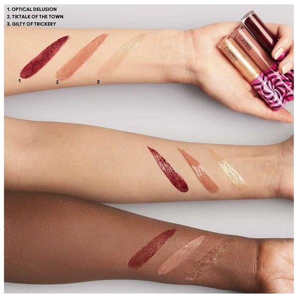 MAC Tiny Tricks Set MAC: Lipglass, Lip Gloss, Optical Delusion, 2,4 g + Lipglass, Lip Gloss, Tiktalk of the Town, 2,4 g + Lipglass, Lip Gloss, Gilty of Trickery, 2,4 g Για γυναίκες 13079870 773602609550