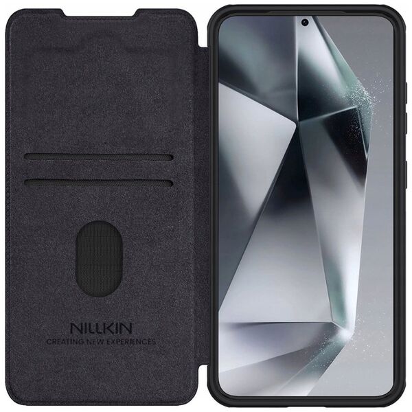 Etui Nillkin Qin Pro na Samsung Galaxy S25+ z klapką i osłoną aparatu - czarne