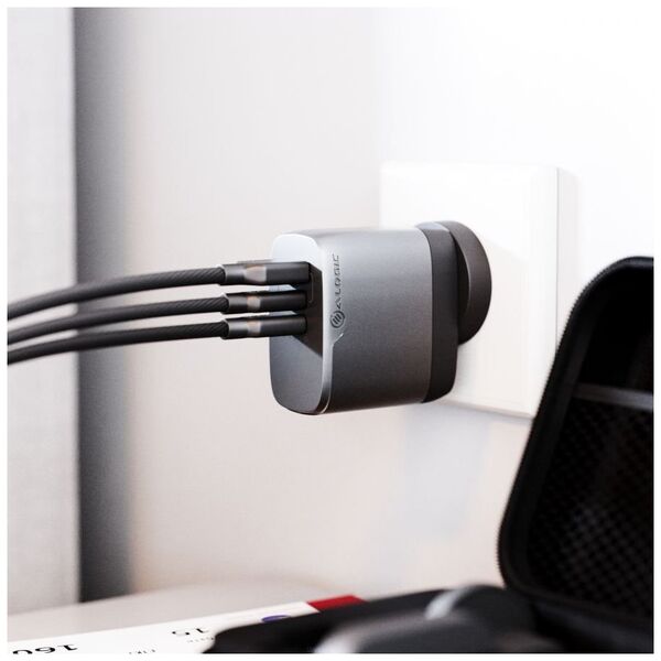 Alogic 3X67 Rapid Power 67W Multi Country Travel Gan Charger