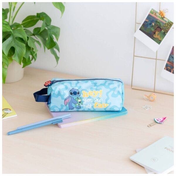 Disney Stitch - Piórnik z kolekcji Tropical