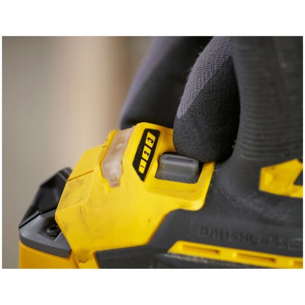 Stanley Zakrętarka bezszczotkowa FATMAX 18V V20 190Nm SFMCF830D2K-QW