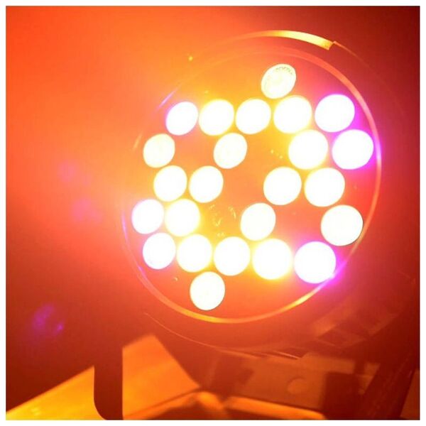 LIGHT4ME LIGHT4ME BLACK PAR 30x3W RGBA-UV LED reflektor sceniczny estradowy