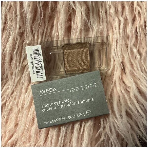 Aveda Aveda, Petal Essence, Natural, Shining, Eyeshadow Powder, 945, Aurora, 1.25 g For Women