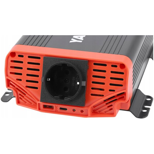 YT.VOLTAGE CONVERTER 12/230V 300W