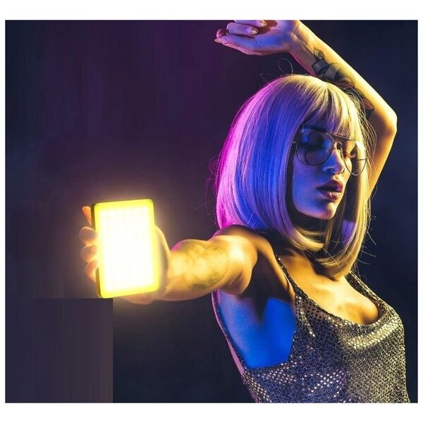 Lampa LED RGB 5W Selfie Vlog + KLIPS do Telefonu 1/4'' ISO Bluetooth NEEWER / VL67C
