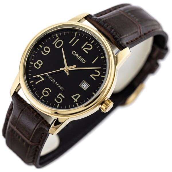 Zegarek Casio Zegarek marki Casio model MTP-V002G kolor Brązowy. Akcesoria męski. Sezon: Cały rok NoSize