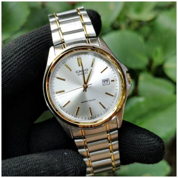 Zegarek Casio Zegarek marki Casio model MTP-1183G kolor Szary. Akcesoria męski. Sezon: Cały rok NoSize