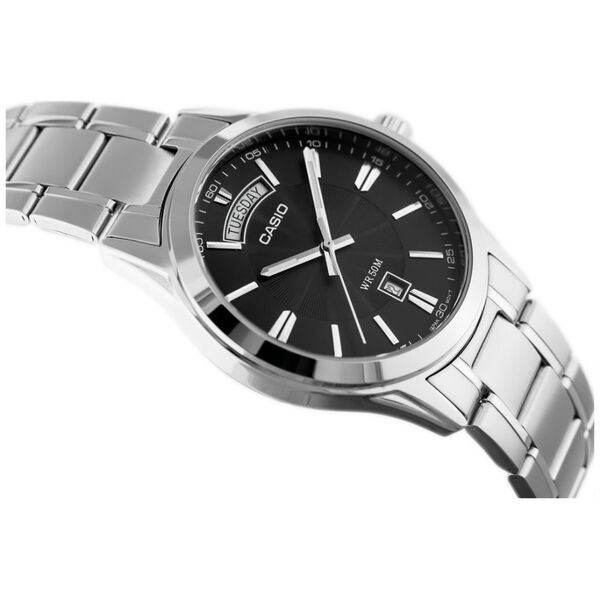 Zegarek Casio Zegarek marki Casio model MTP-1381D kolor Szary. Akcesoria męski. Sezon: Cały rok NoSize