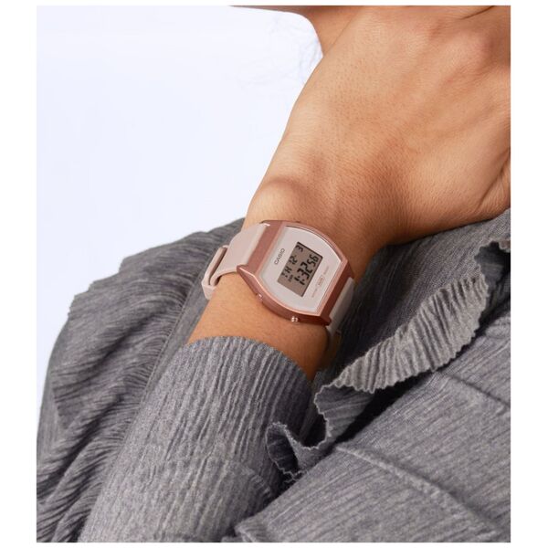 Zegarek Casio Zegarek Damski CASIO LW-204-4ADF