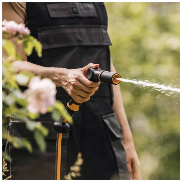 CF SPAY GUN ADJUSTABLE. THUMB CONTROL 10