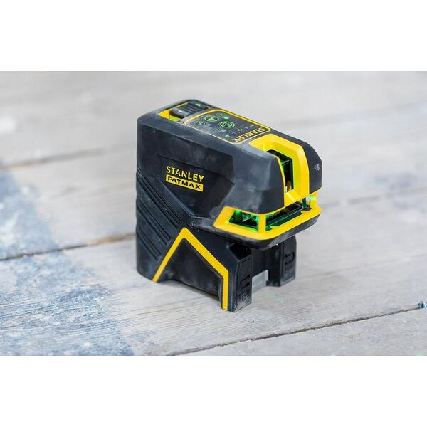 ST.FATMAX CROSS LASER +5 POINT GREEN Li-ION 30m