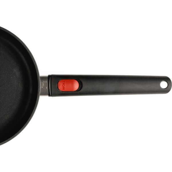 Cast iron pan WOLL Diamond QXR Eco Lite, non-stick coating, removable handle, 28 cm
