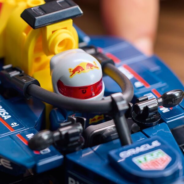 LEGO Speed champions Bolid F1® Oracle Red Bull Racing RB20 (77243)