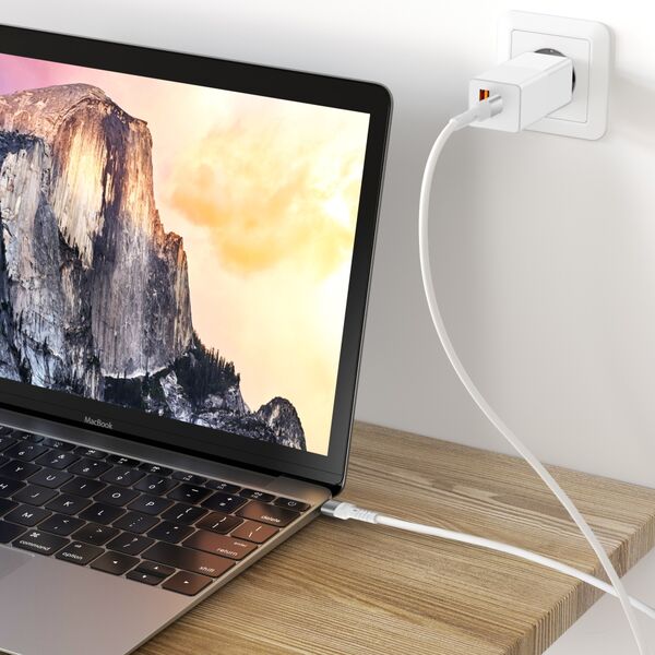 Forever Core High Power cable USB - USB-C 2,0 m white 100W for GaN 5900495828996