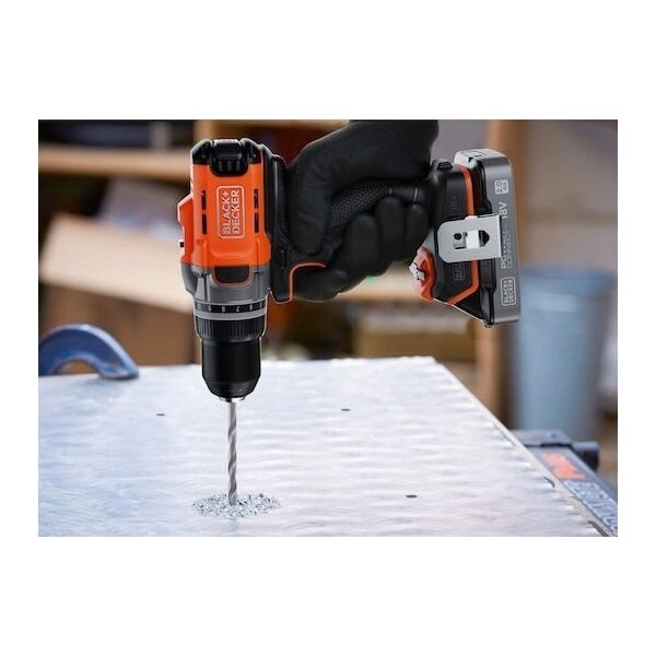 Black&Decker Akku-Bohrschrauber BCD382D1XC 2Ah 18V