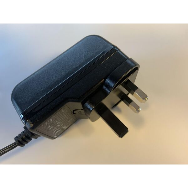Προσαρμογέας USB VivoLink Vivolink VLPSUPLUG-UK προσαρμογέας βυσμάτων τροφοδοσίας Τύπου G (UK) Μαύρο