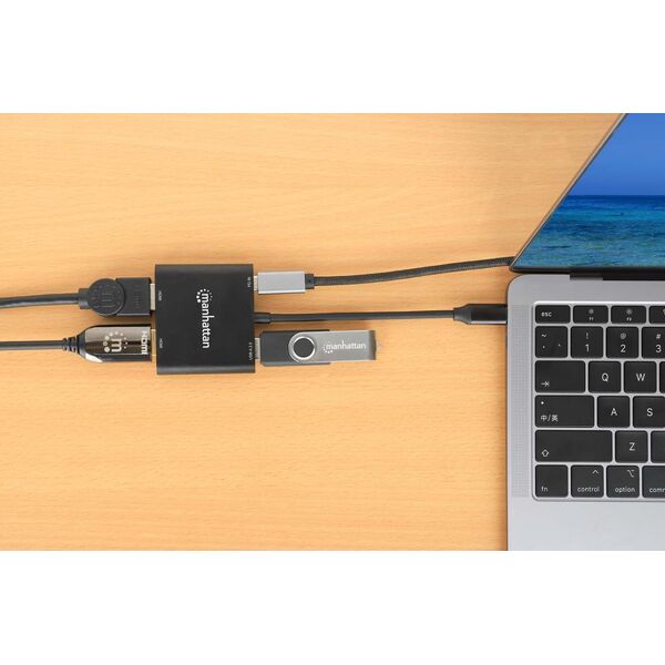MANHATTAN USB-C auf Dual-Monitor-Adapter zwei HDMI bis 4K60Hz USB-A 480 Mbit/s und USB Power Delivery 100W Ports Aluminium schwarz