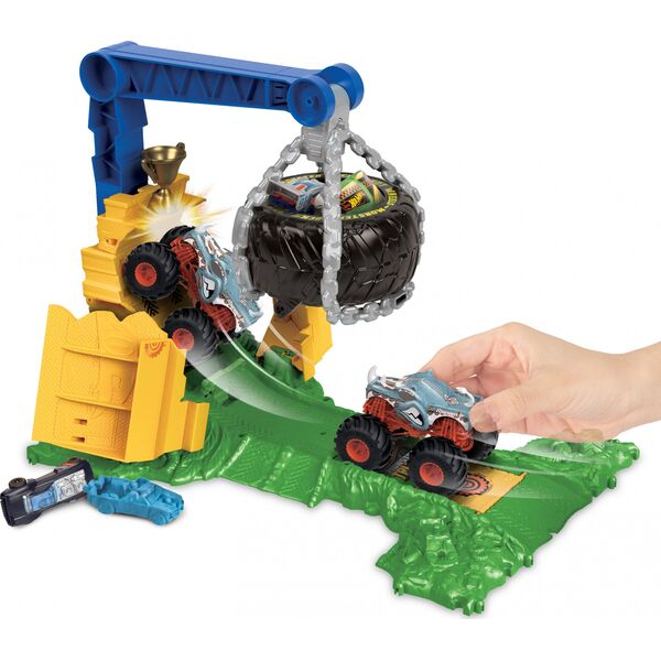 Mattel Hot Wheels Monster Trucks Arena Smashers Masywny ładunek HTP18