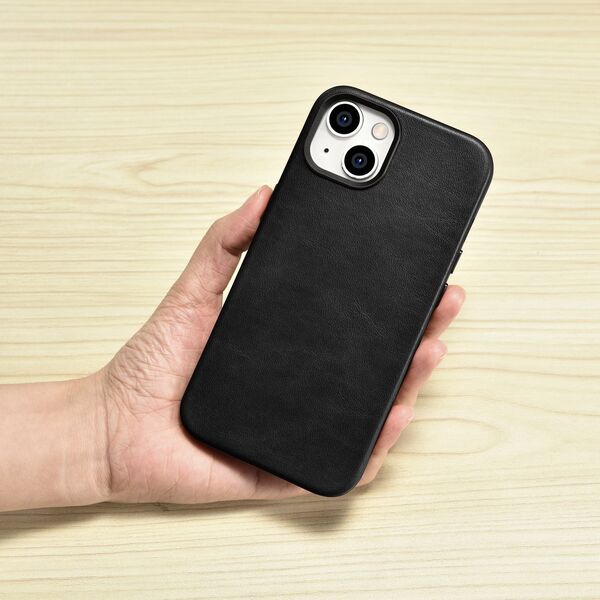 iCarer iCarer Oil Wax Premium Leather Case skórzane etui iPhone 14 magnetyczne z MagSafe czarny (WMI14220701-BK)