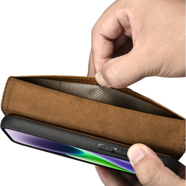 iCarer iCarer Oil Wax Wallet Case 2in1 etui iPhone 14 skórzany pokrowiec z klapką Anti-RFID brązowy (WMI14220721-TN)