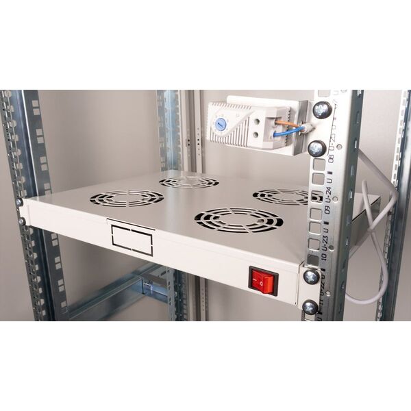 Roline ROLINE Dachluftereinheit 48,26cm 19Zoll 4 Lufter Thermostat grau