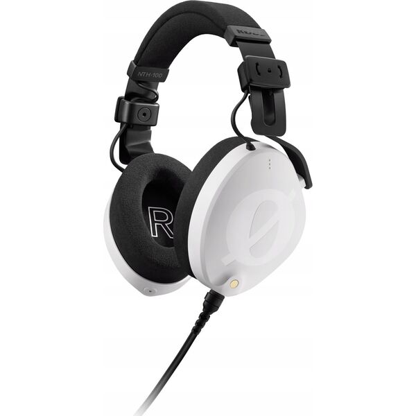 RODE Podcaster Bundle White