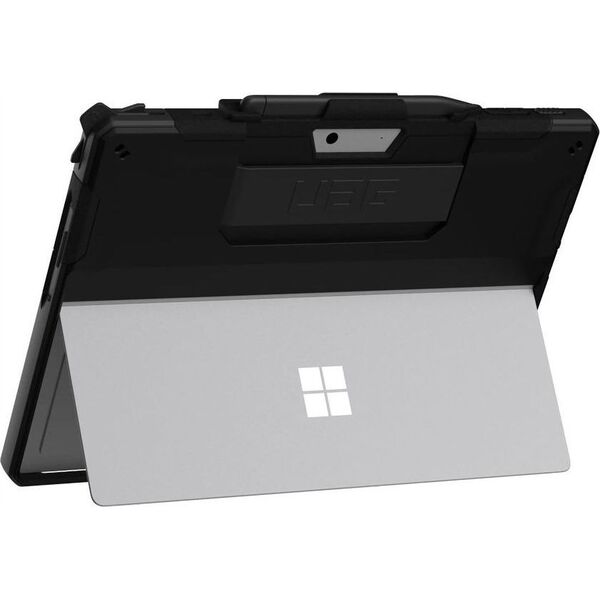 Urban UAG Scout - obudowa ochronna z wbudowaną podstawką oraz paskiem na dłoń do Microsoft Surface Pro 9 (black)