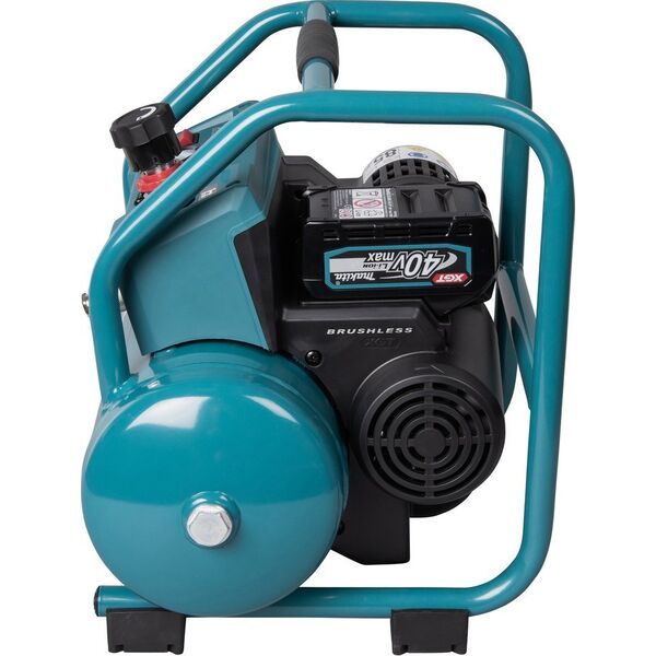 Φορητός αεροσυμπιεστής MAKITA KOMPRESOR AKUMULATOROWY 40V MAX XGT 7.6L 0*AH