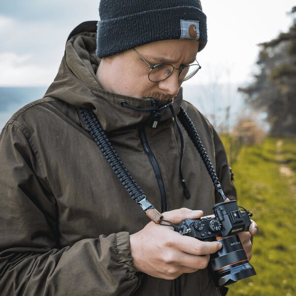 REV C-ROPE Λουράκι κάμερας Traveler από Paracord 125cm Dark Coffee λιανική