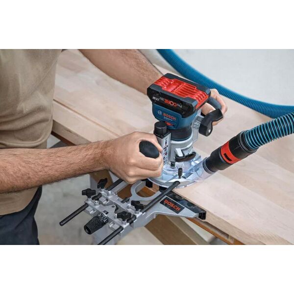 Φαλτσοπρίονο Bosch Akku-Kantenfräse GKF 18V-8 Professional solo 18Volt μπλε/μαύρο χωρίς (06016C2000) - SOLO