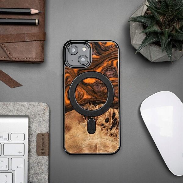 BeWood Etui z drewna i żywicy na iPhone 15 MagSafe Bewood Unique Orange - pomarańczowo-czarne