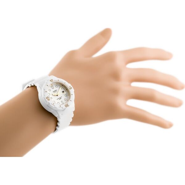 Zegarek Casio ZEGAREK DAMSKI CASIO LRW-200H 7E2 (zd557i)