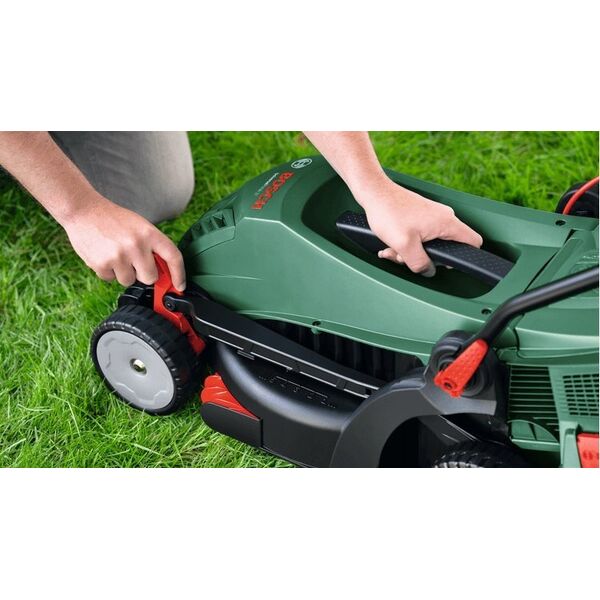Lawnmower Bosch UniversalRotak 37-555 1400 W, 06008A6501