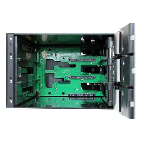 StarTech na trzy dyski twarde 3.5" SAS, SATA (HSB3SATSASBA)
