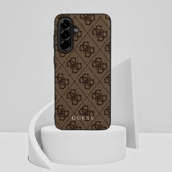Etui Guess 4G Metal Gold Logo do Samsung Galaxy A56 brązowy