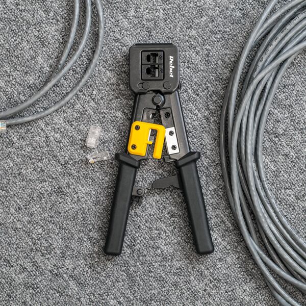 Zaciskarka zaciskacz wtyków przelotowych RJ45 RJ12 RJ11 6/8P Rebel