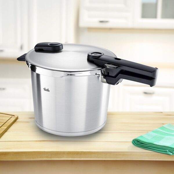 Fissler Fissler Vitaquick Premium 6.0l Pressure Cooker 22cm