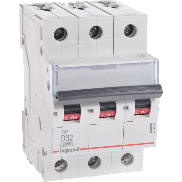 Legrand Wyłącznik nadprądowy S303 D32 TX3 32A 6kA 403758