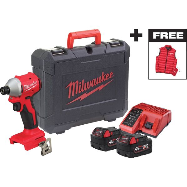 MILWAUKEE. IMPACT DRIVER M18BLIDRCMC-402C + LAMP M18ALIS-0 AND SLEEVELESS