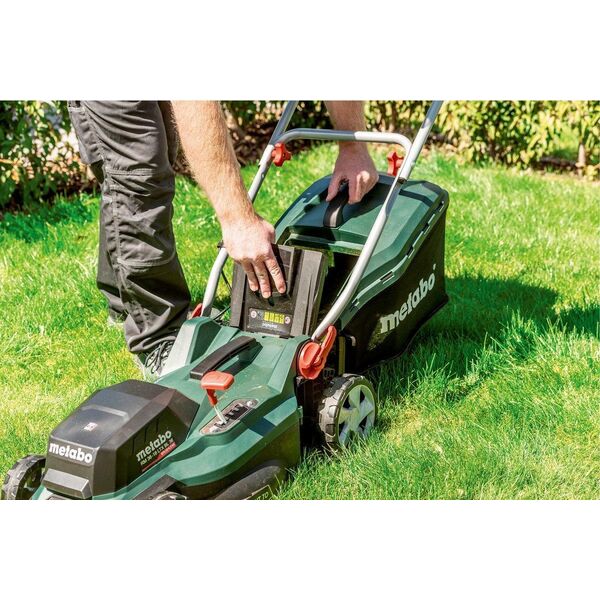 Kosiarka spalinowa Metabo Metabo RM 36-18 LTX BL 36 cordless lawn mower